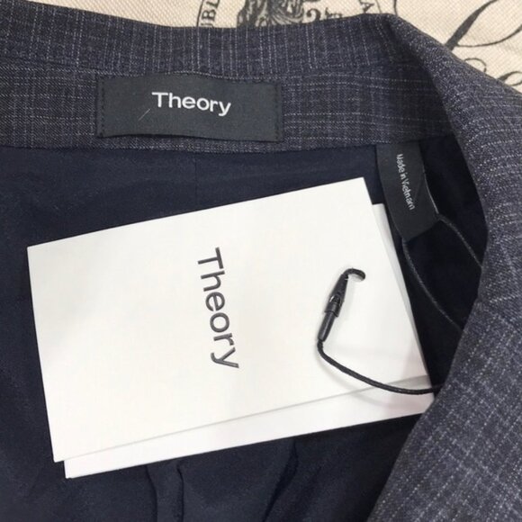 THEORY Carissa Houndstooth Wool-blend Blazer - Picture 7 of 10